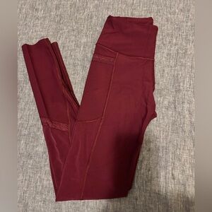 Victoria Sport Maroon Leggings